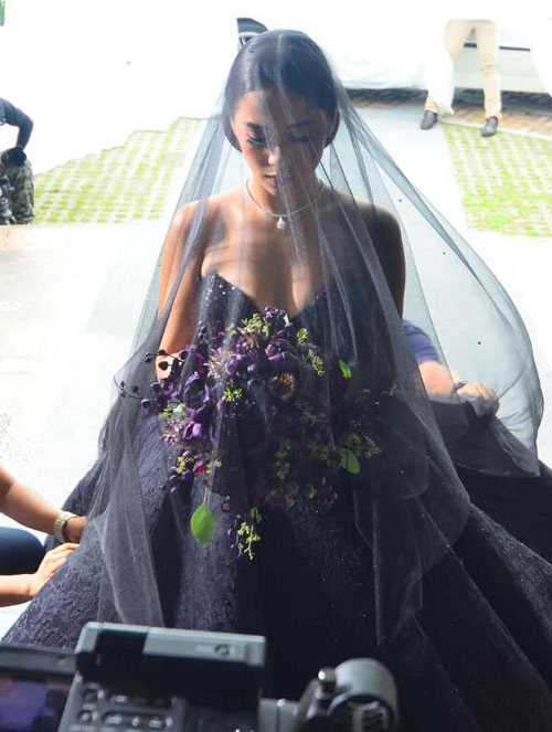 ivy aguas black wedding dress