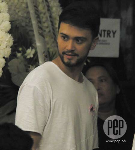 Billy-Crawford.jpg