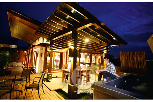 Dingdong Dantes shows his bachelor pad - Lifestyle ...