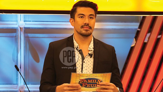 Hosting 101 with Luis Manzano 