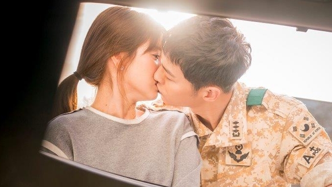 Descendants of the Sun theme song performed by Song Joong Ki and Song Hye  Kyo