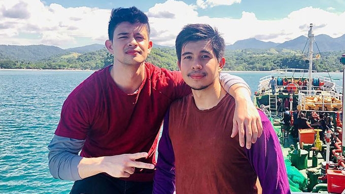 Brothers Rodjun And Rayver Cruz Happy That Their Magpakailanman Two