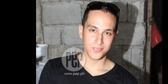 ”Pick-up” originator Eri Neeman prefers being a performer instead of a comedy writer | PEP.ph: The Number One Site for Philippine Showbiz - 138cb44b6