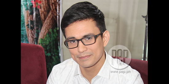 tom rodriguez eyeglasses