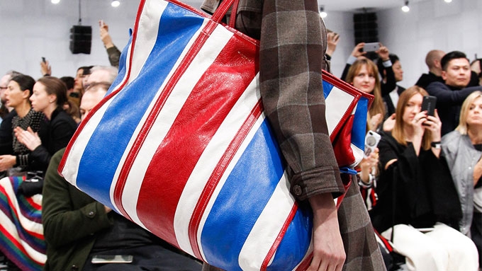 This grocery bag costs a whopping $2,000!