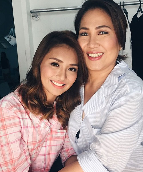 12 stars and their supportive non-showbiz mommas | PEP.ph