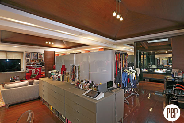 Can We Talk About Jinkee Pacquiao's Enormous Closet?