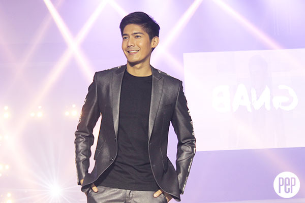 Celebrities led by Vice Ganda hit the runway at Bang Pineda's