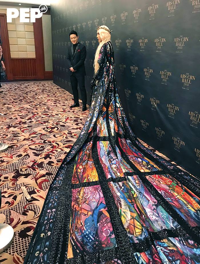 Vice Ganda stuns in Michael Cinco gown at first-ever ABS-CBN Ball