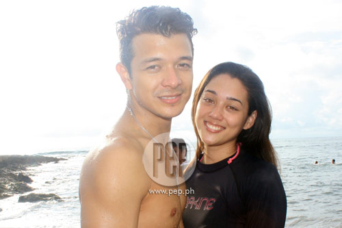 Jericho Rosales and Kim Jones shut down breakup rumors with ABS-CBN Ball  2023 appearance • l!fe • The Philippine Star