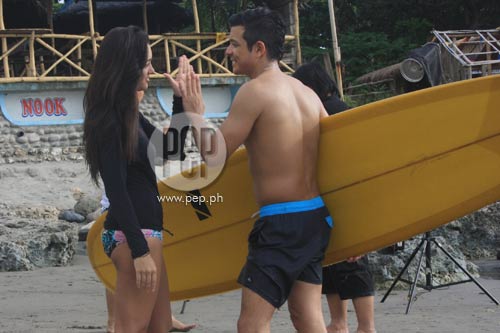Jericho Rosales, Kim Jones use surfboards to help rescuers in Marikina
