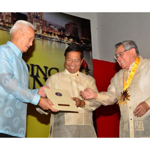 GMA Network Chairman and CEO Atty. Felipe Gozon named Outstanding ...