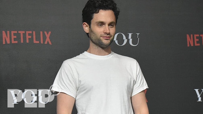 You Star Penn Badgley -1293