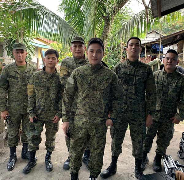 Jak Roberto with an army in his upcoming movie.