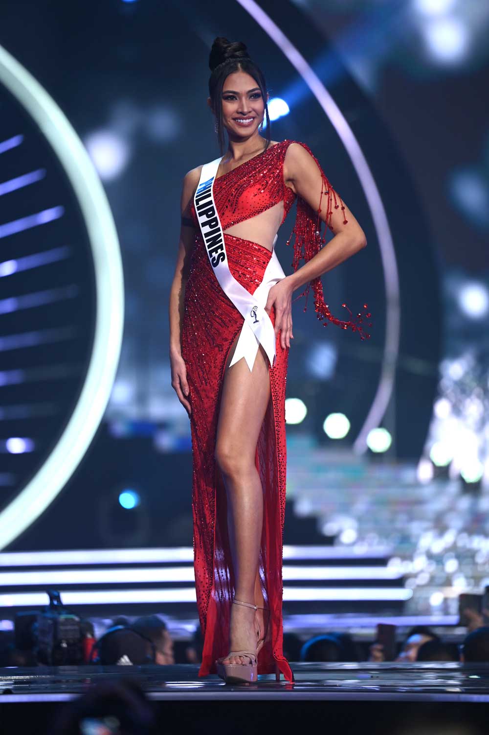Beatrice Luigi Gomez, Miss Universe 2021 gown by Francis Libiran
