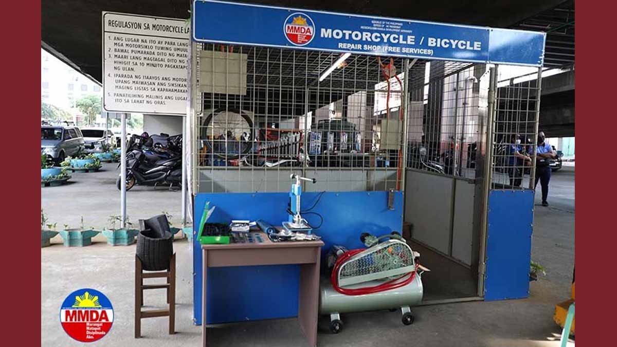 MMDA bike and motorcycle repair station under Quezon Avenue flyover