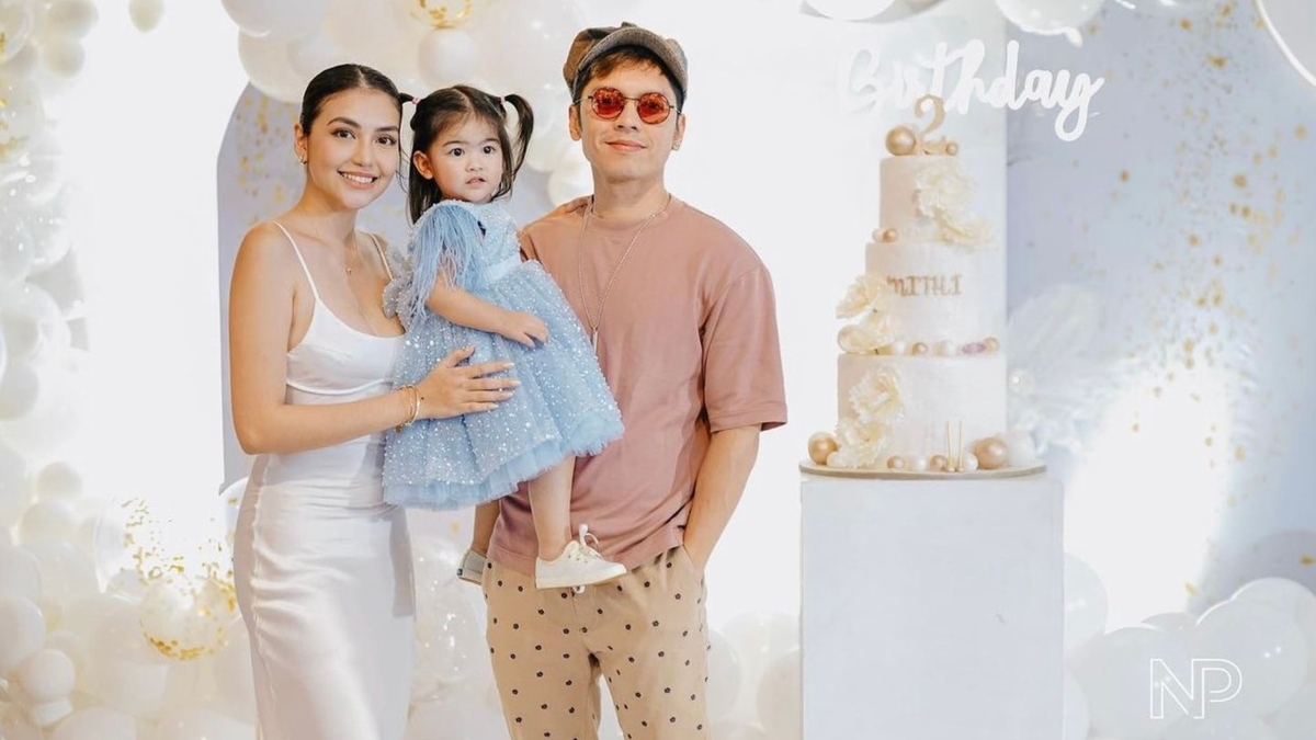 Carlo Aquino reunite with former partner Trina Candaza for their daughter Mithi's 2nd birthday.