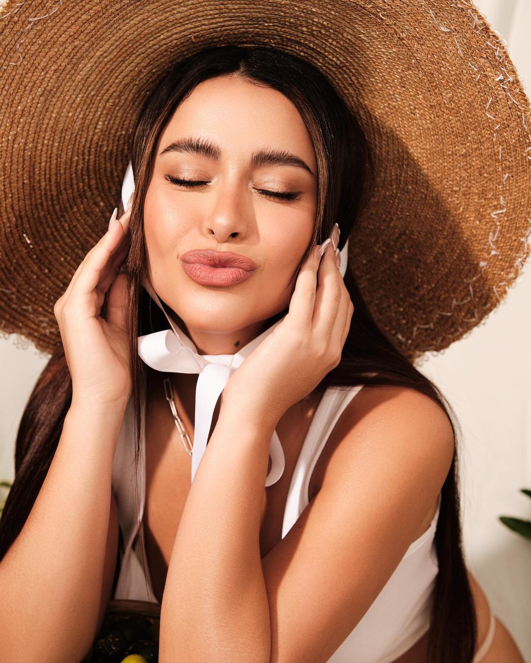 Yassi Pressman 2023 Calendar Pepph 