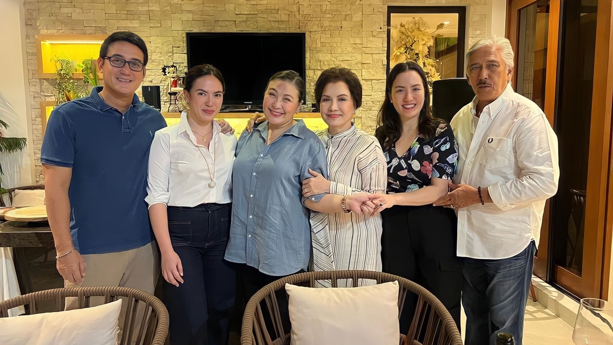 Sharon Cuneta spends her birthday eve in the company of her Sotto family