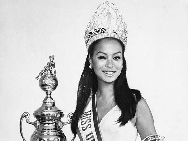 The Queen's Crown worn by Mis Universe 1969 Gloria Diaz