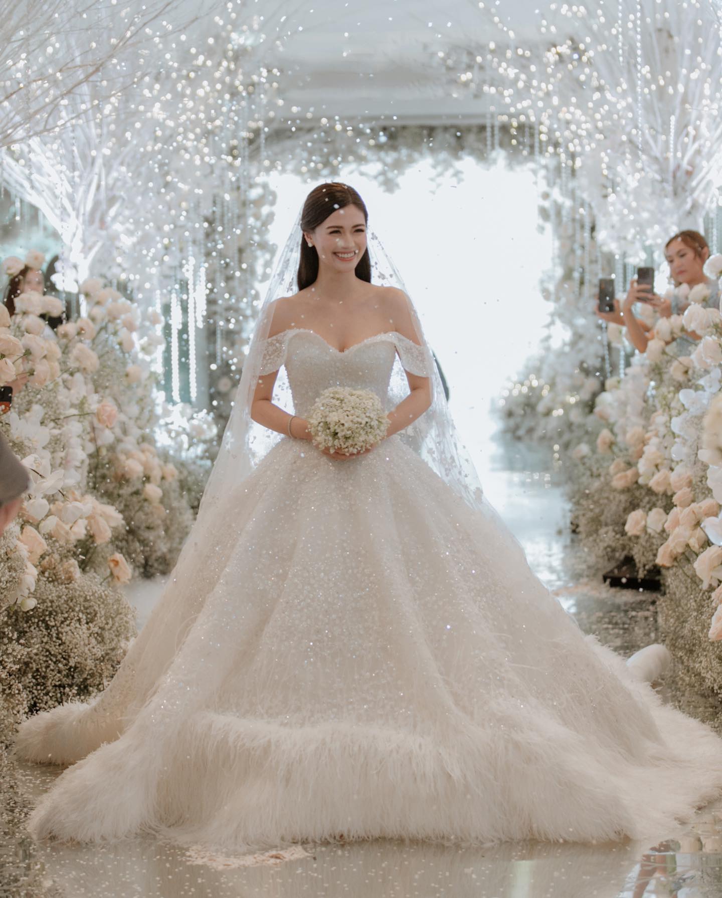 Verniece Enciso glows in intricate Michael Cinco bridal gown