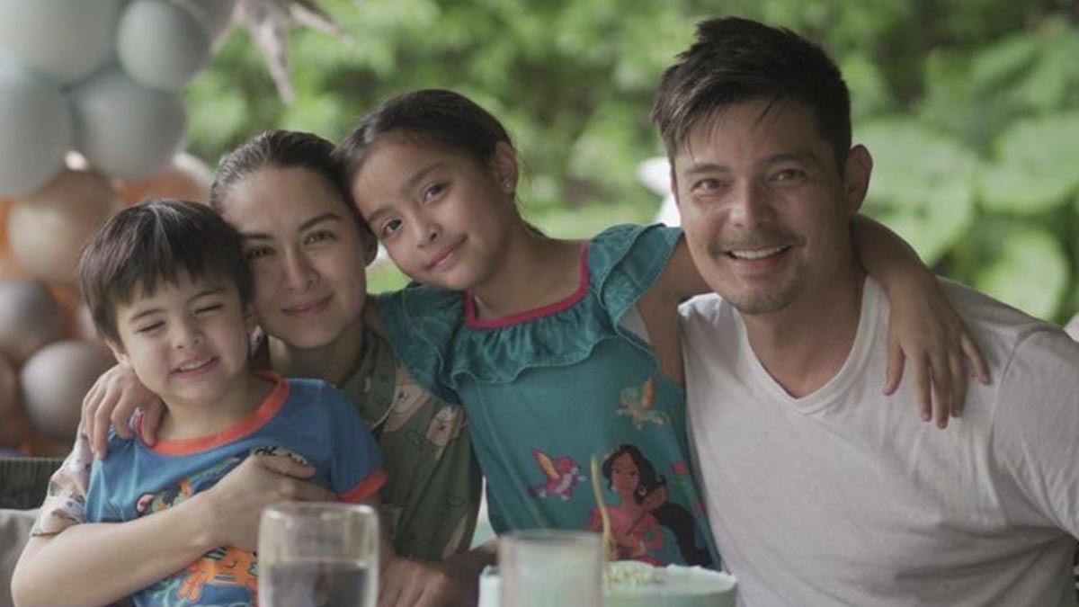 Dingdong Dantes celebrates birthday with simple karaoke party at home