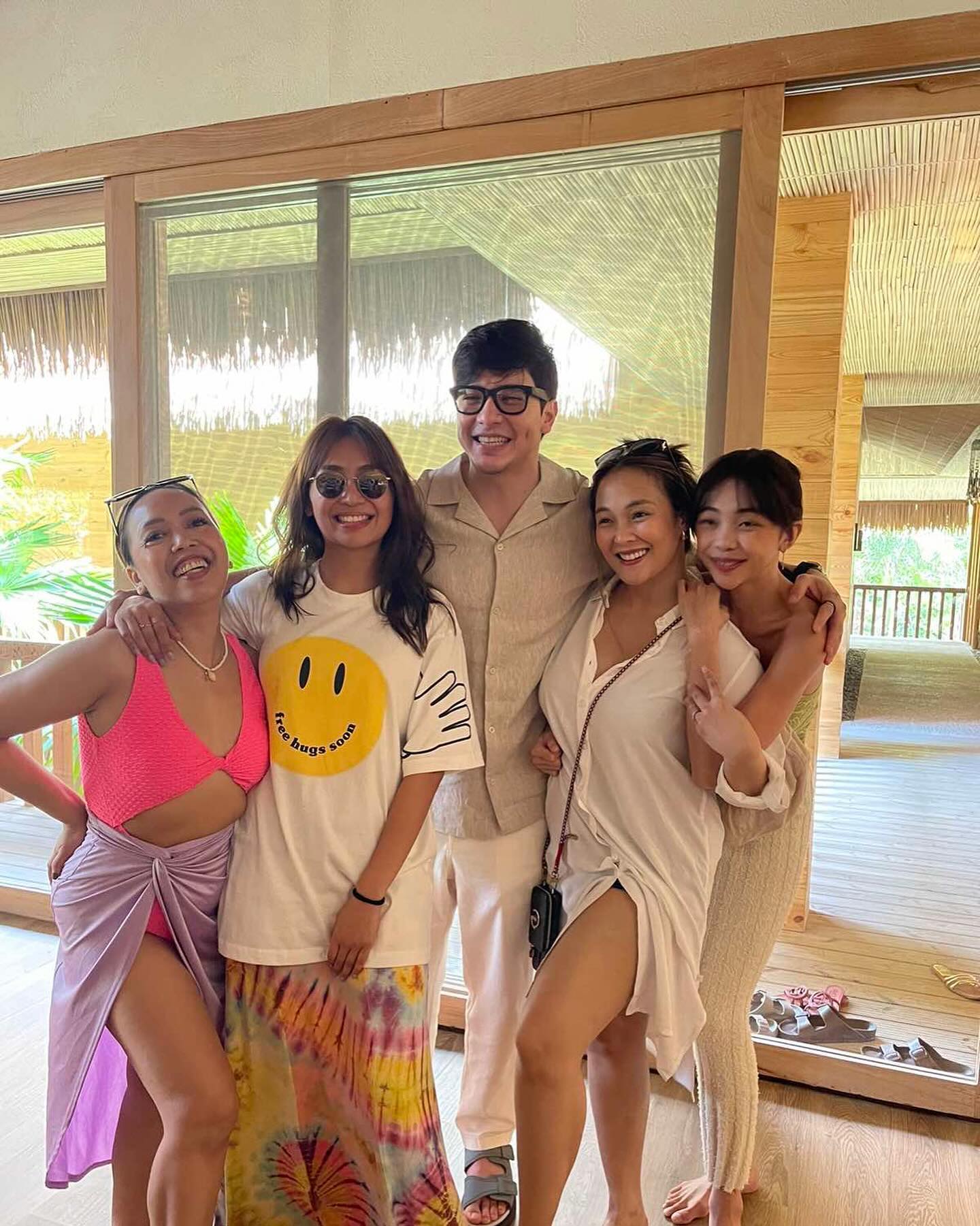 Celebs at Kathryn Bernardo birthday party in Palawan | PEP.ph