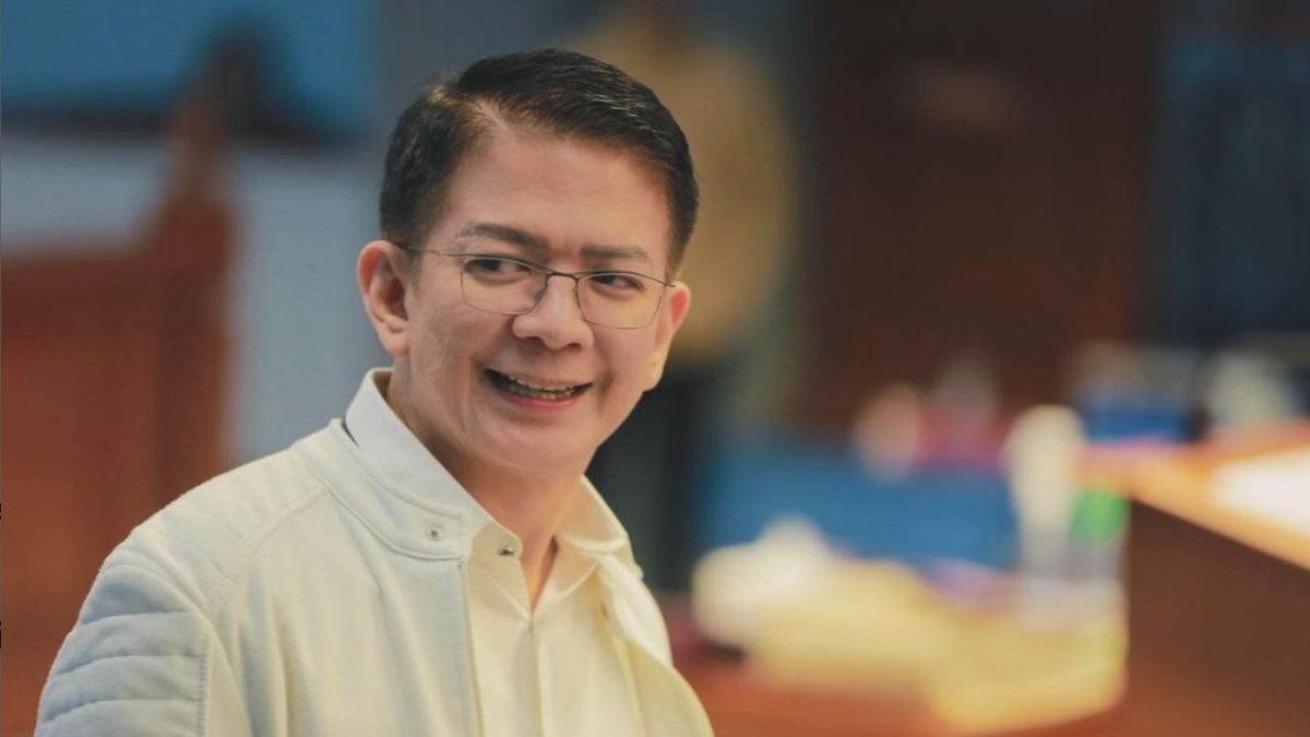 WHAT PEP KNOWS: Senator Chiz Escudero allegedly suffers stroke? | PEP.ph