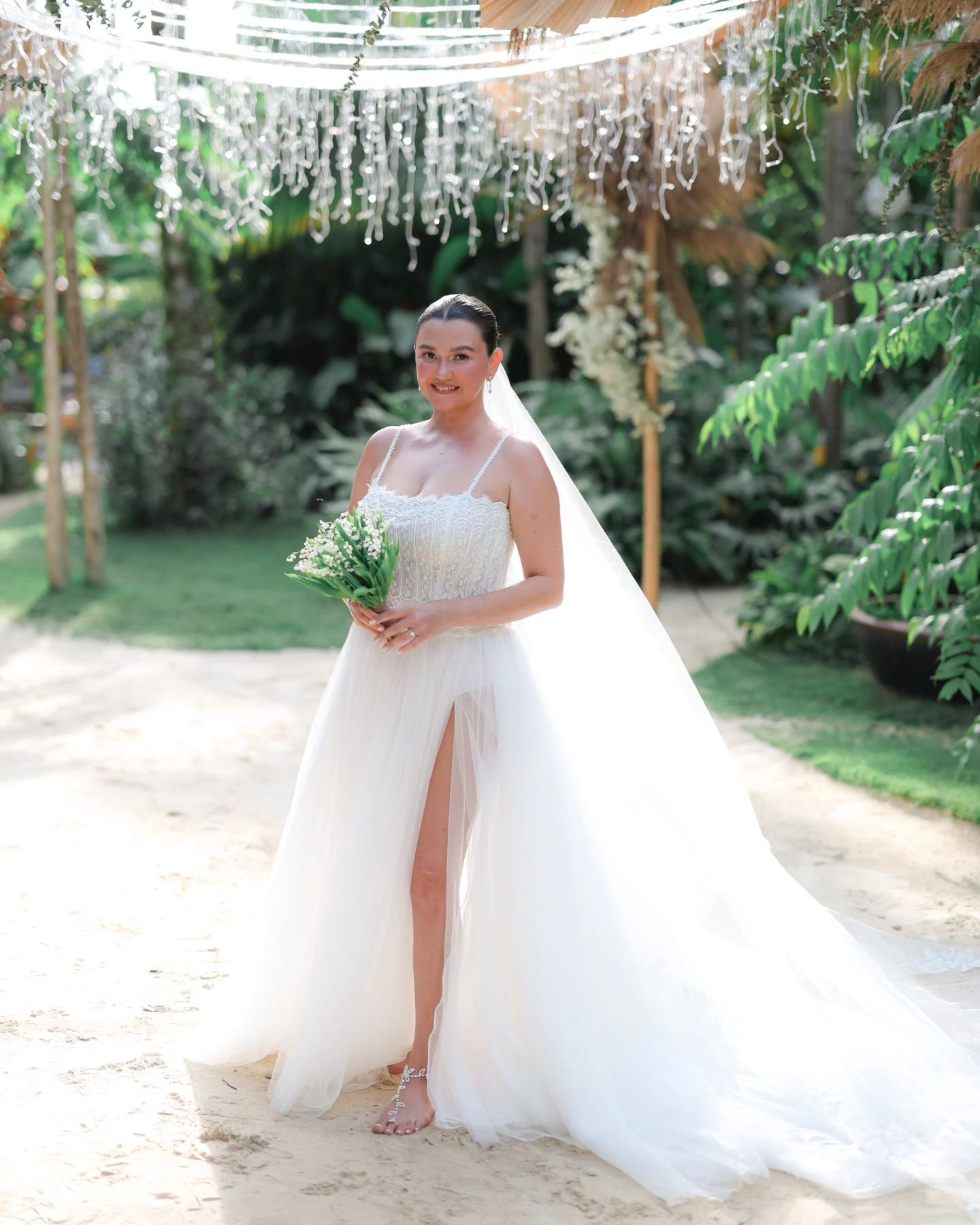 Angelica Panganiban, bridal gown, Rosa Clara wedding gown details, Siargao beach wedding