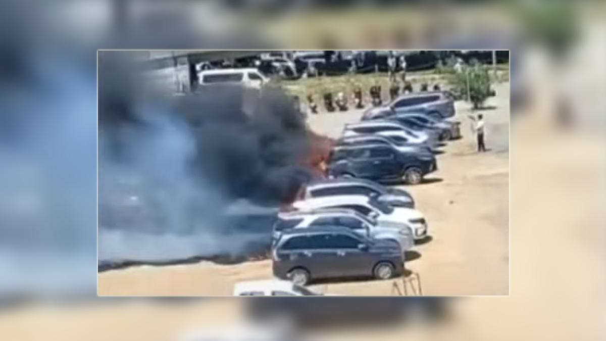 burning cars at NAIA Terminal 3 parking lot