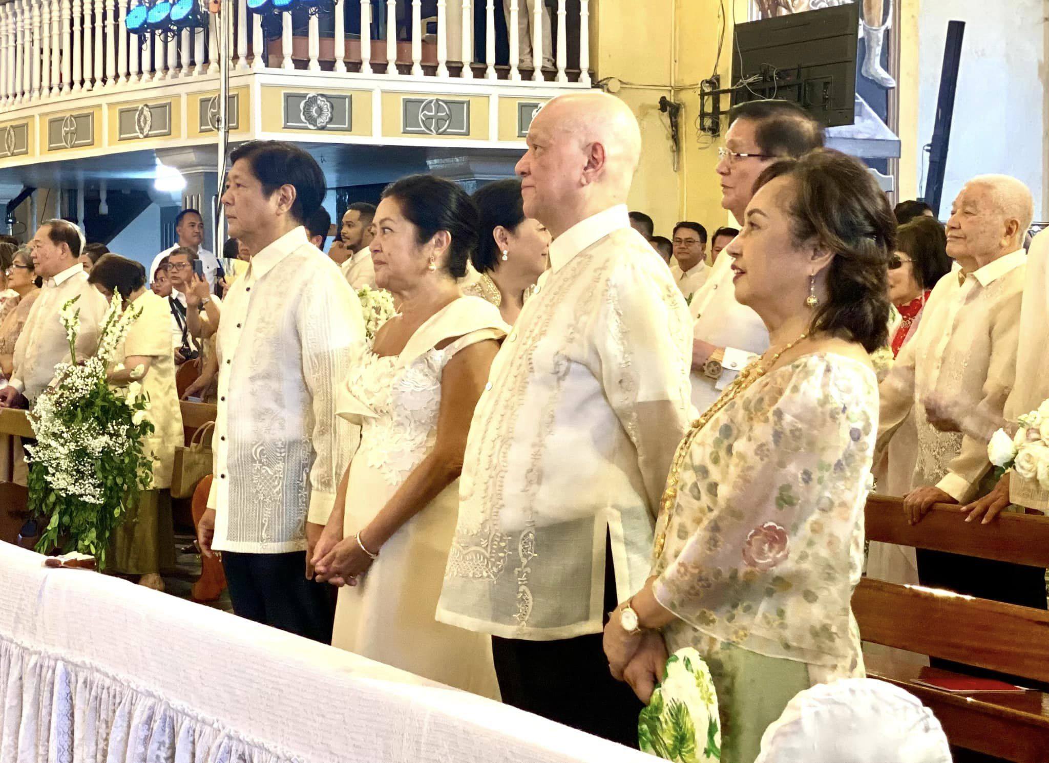 Batangas Governor Hermilando Mandanas, 80, marries lawyer Angelica Chua, 32