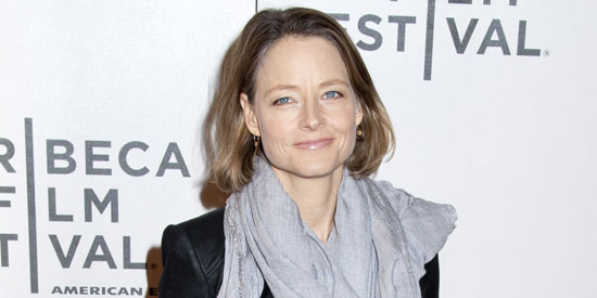 Jodie Foster saves Jamie Lee Curtis from car crash