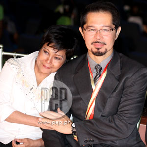 Christopher de Leon admits ex-wife and Superstar Nora Aunor still "excites"  him | PEP.ph