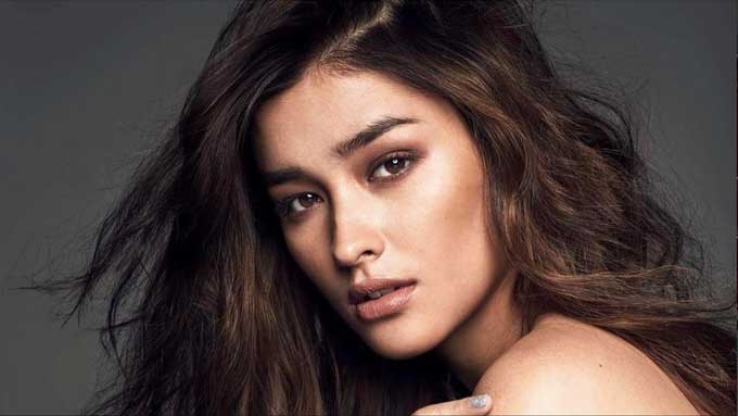 Liza Soberano captivated by beauty of this GMA-7 actress | PEP.ph