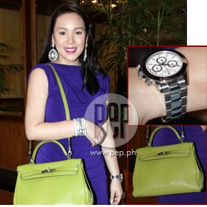 Marian Rivera and Heart Evangelista charmed by bag charms!